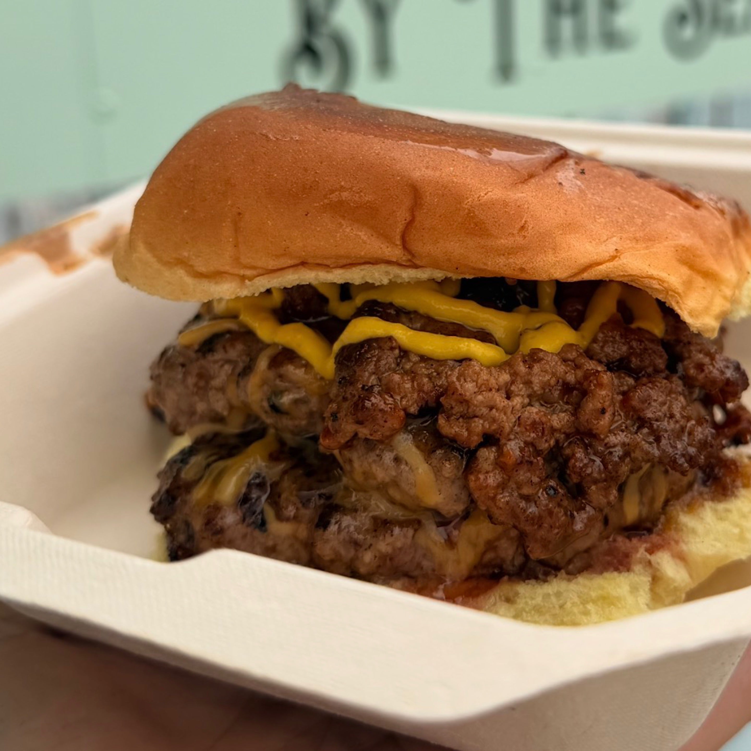 Carolina Burger